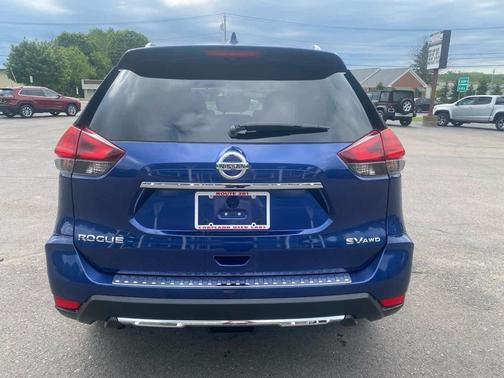 Caspian Blue 2017 Nissan Rogue SV