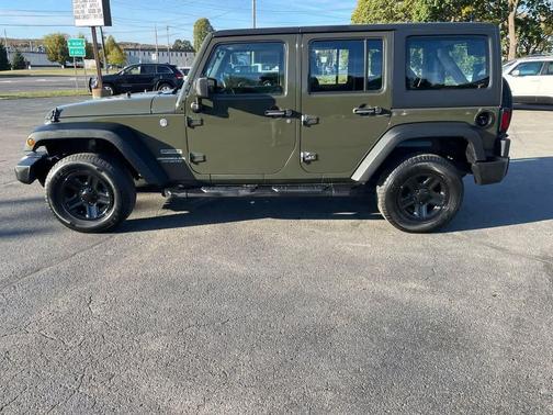 2016 Jeep Wrangler Unlimited Sport