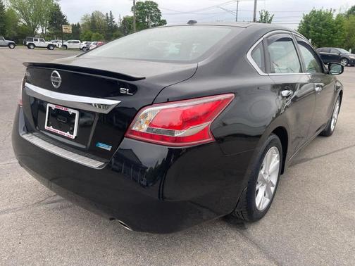 Super Black 2013 Nissan Altima 2.5 SL
