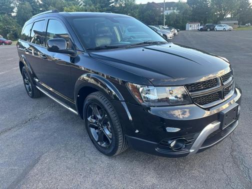 2018 Dodge Journey Crossroad
