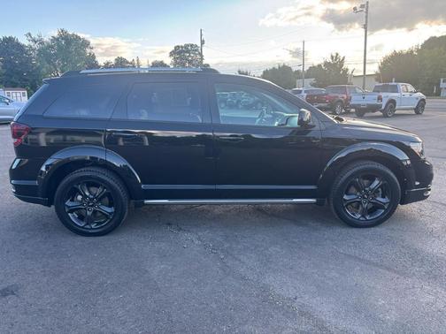 2018 Dodge Journey Crossroad