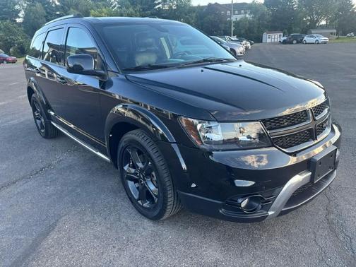 2018 Dodge Journey Crossroad