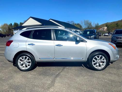 2011 Nissan Rogue SV