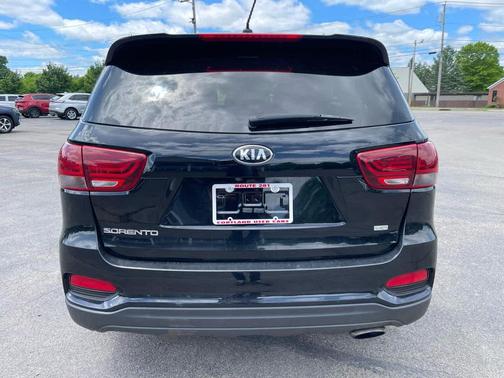 Ebony Black 2019 Kia Sorento LX