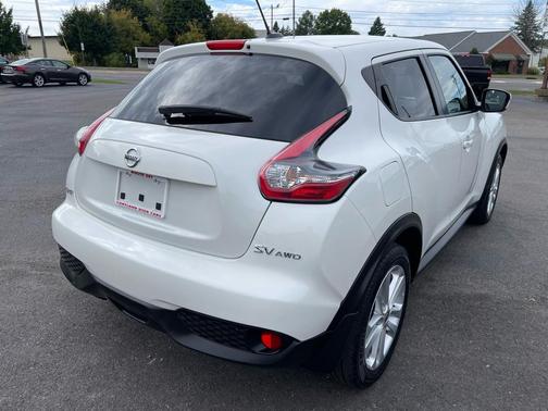 2015 Nissan Juke SV