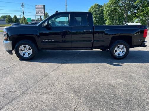 Black 2018 Chevrolet Silverado 1500 1LT