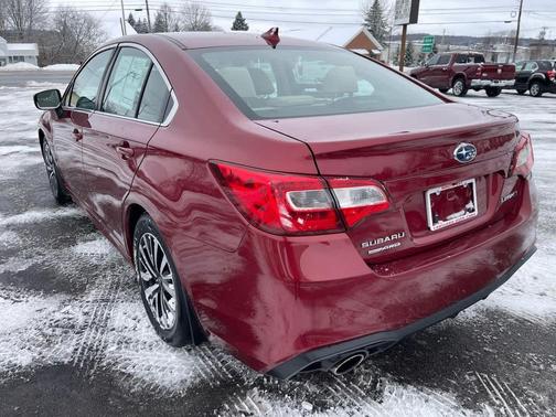 2018 Subaru Legacy Premium