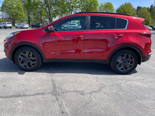 Hyper Red 2022 Kia Sportage S