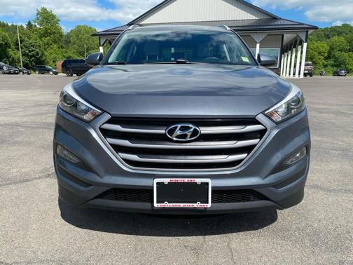 Coliseum Gray 2017 Hyundai TUCSON SE
