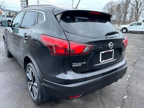 2018 Nissan Rogue Sport SL