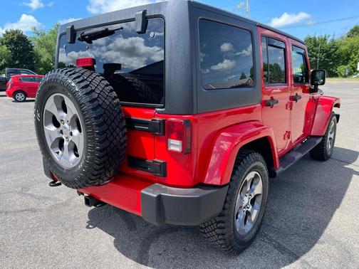 Firecracker Red Clearcoat 2018 Jeep Wrangler JK Unlimited Sahara