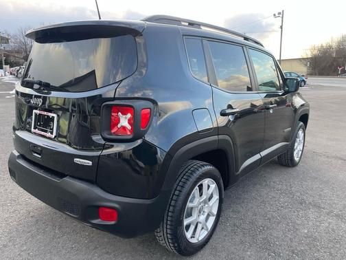 2019 Jeep Renegade Latitude