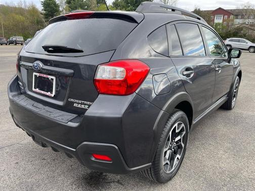 Dark Gray Metallic 2016 Subaru Crosstrek 2.0i Premium
