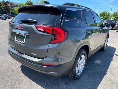 Graphite Gray Metallic 2019 GMC Terrain SLE