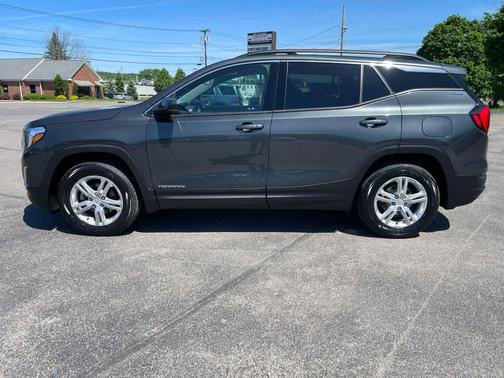 Graphite Gray Metallic 2019 GMC Terrain SLE