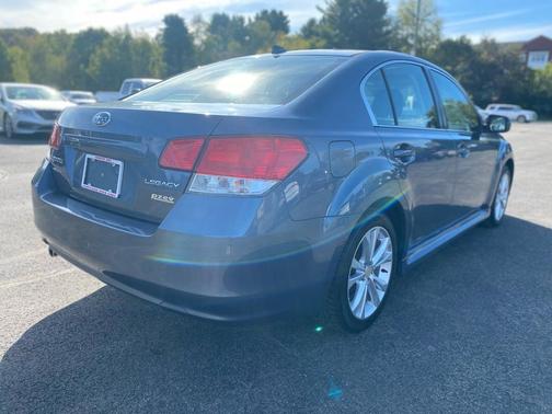 2014 Subaru Legacy Premium