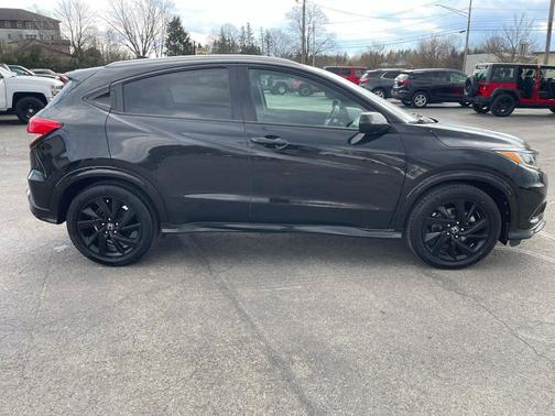 2021 Honda HR-V AWD Sport