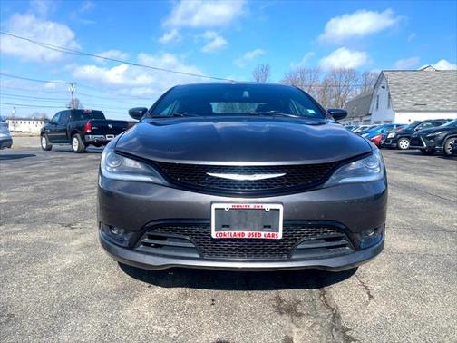2015 Chrysler 200 S