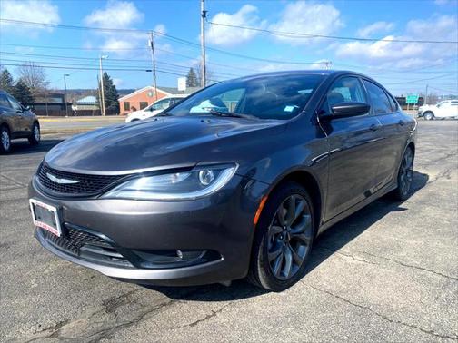 2015 Chrysler 200 S