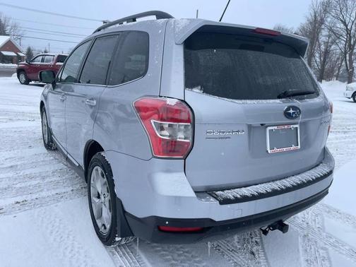 2015 Subaru Forester 2.5i Touring