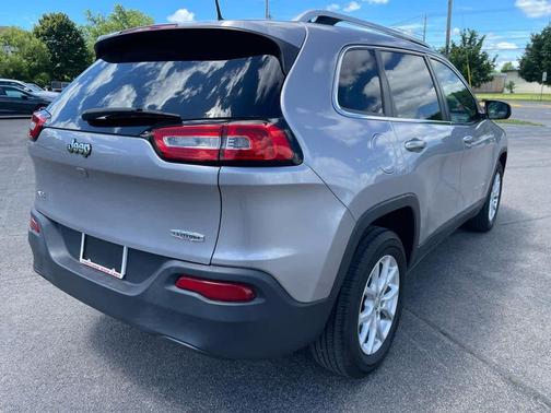 Billet Silver Metallic Clearcoat 2018 Jeep Cherokee Latitude