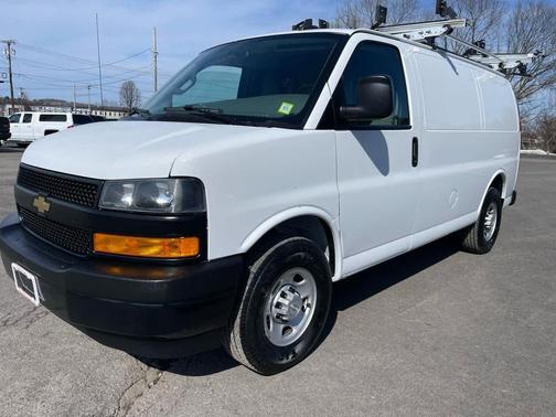 2020 Chevrolet Express 2500 RWD 2500 Regular Wheelbase WT