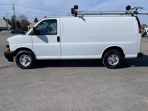2020 Chevrolet Express 2500 RWD 2500 Regular Wheelbase WT
