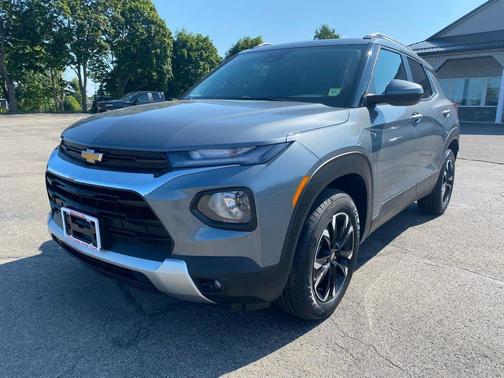 Satin Steel Metallic 2021 Chevrolet Trailblazer LT