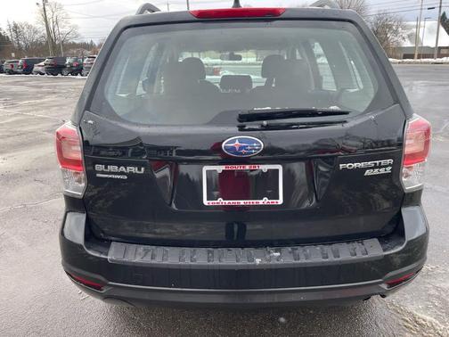 2017 Subaru Forester 2.5i