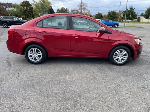 2012 Chevrolet Sonic 2LS