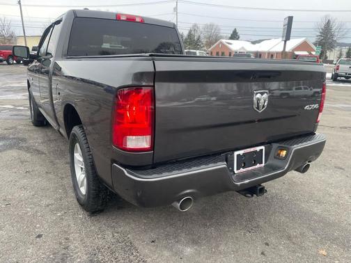 2018 RAM 1500 Express