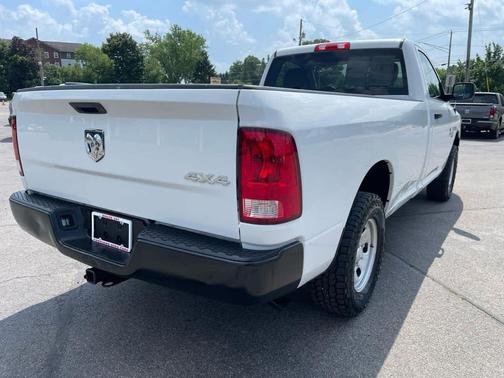 Bright White Clearcoat 2019 RAM 1500 Tradesman