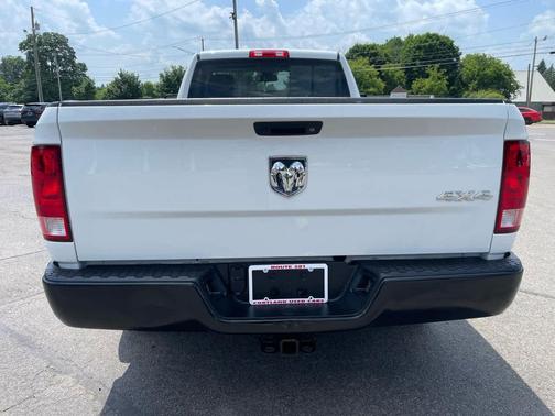 Bright White Clearcoat 2019 RAM 1500 Tradesman