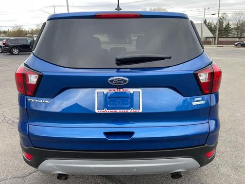 Lightning Blue 2019 Ford Escape SE