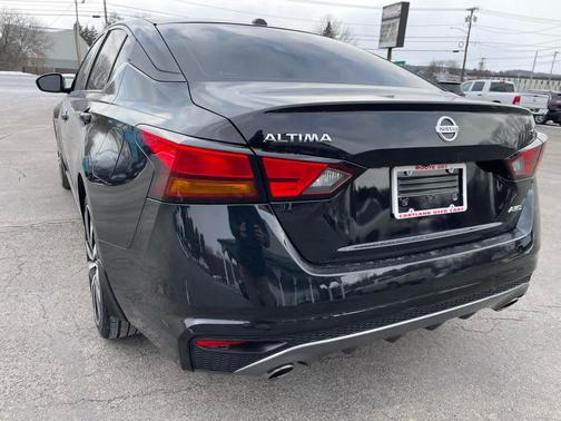 2019 Nissan Altima 2.5 SR