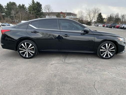 2019 Nissan Altima 2.5 SR