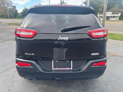 2017 Jeep Cherokee Latitude