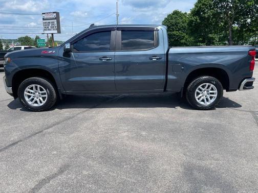 Shadow Gray Metallic 2019 Chevrolet Silverado 1500 LT