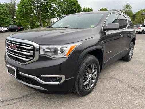 Iridium Metallic 2017 GMC Acadia SLT-1