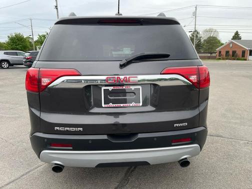 Iridium Metallic 2017 GMC Acadia SLT-1
