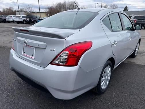 2019 Nissan Versa 1.6 SV