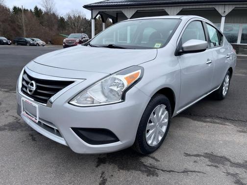2019 Nissan Versa 1.6 SV