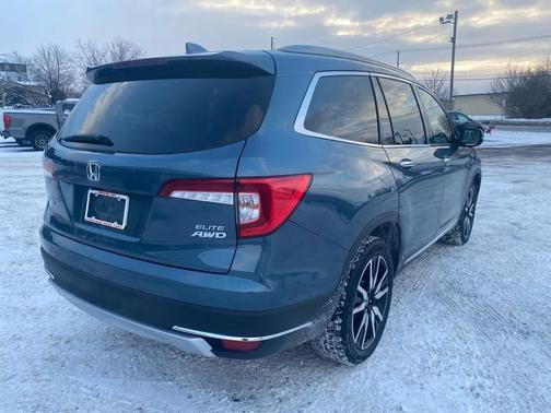 2020 Honda Pilot AWD Elite