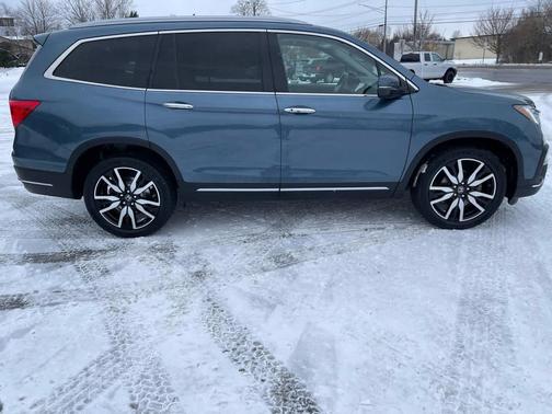 2020 Honda Pilot AWD Elite
