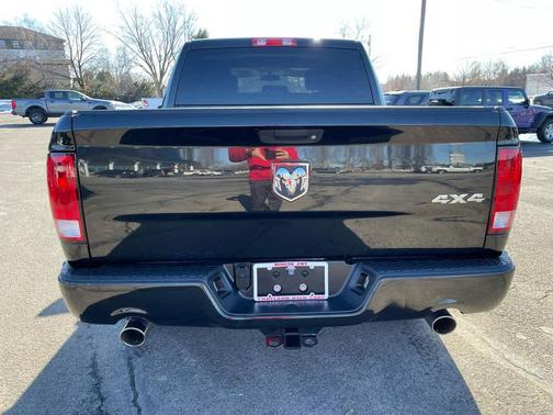 2016 RAM 1500 Tradesman/Express