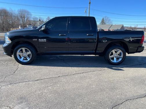 2016 RAM 1500 Tradesman/Express
