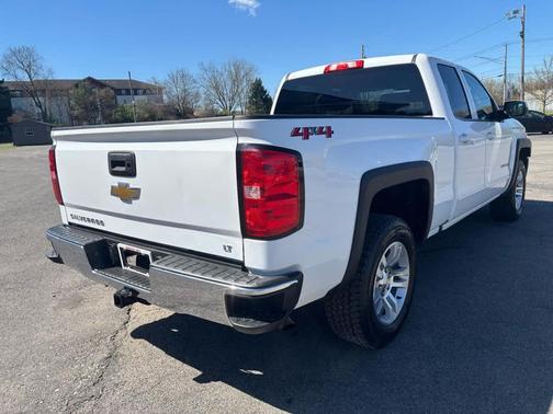 Summit White 2018 Chevrolet Silverado 1500 1LT