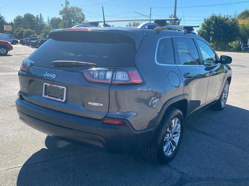 Granite Crystal Metallic Clearcoat 2019 Jeep Cherokee Latitude Plus