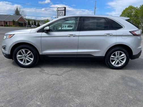 Ingot Silver 2018 Ford Edge SEL