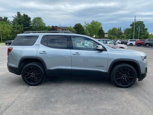 Sterling Metallic 2023 GMC Acadia AWD SLE